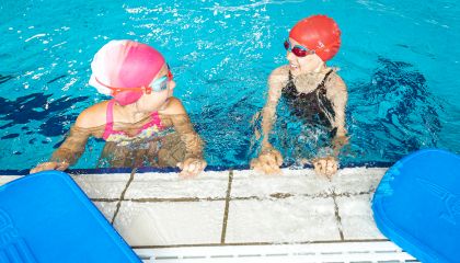 Laisvos vietos grupinėse plaukimo pamokose vaikams